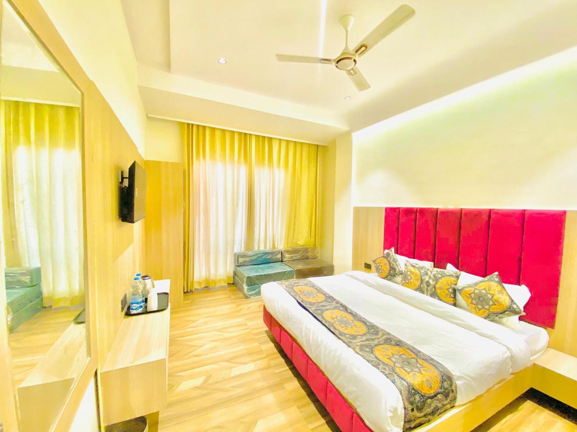 Park Plaza Hotel Near Golden Temple Амритсар Екстериор снимка