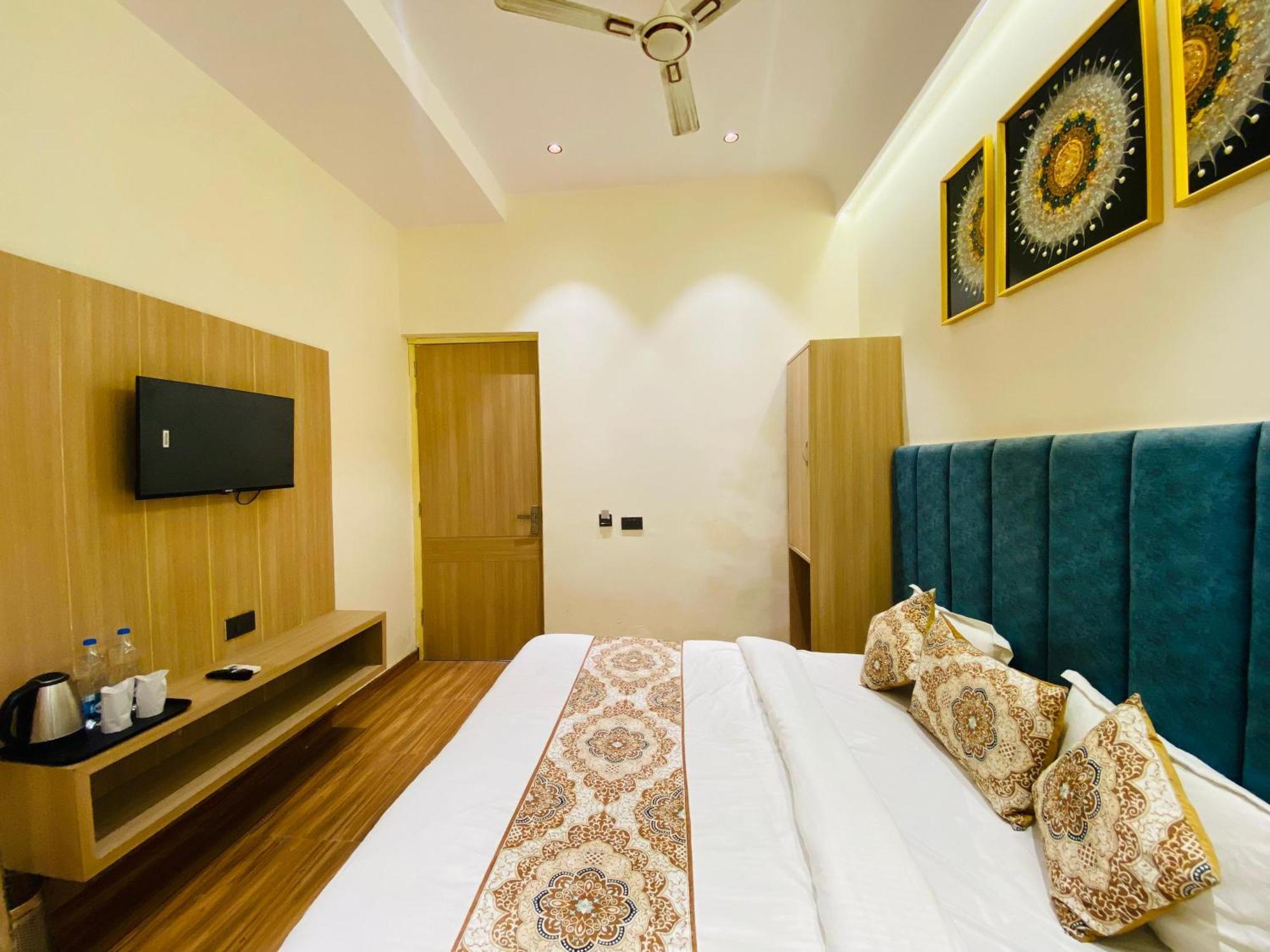 Park Plaza Hotel Near Golden Temple Амритсар Екстериор снимка